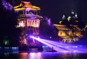 【重磅】今晚，國際光影藝術(shù)節(jié)點(diǎn)燈儀式在天鵝湖濕地公園舉行！